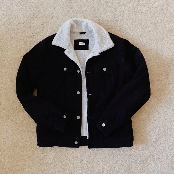 Brandy Melville Jackets & Blazers - Brandy Melville Navy Corduroy Jacket Fur Lined